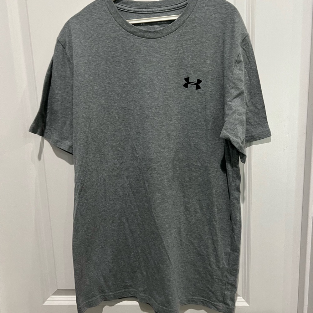 Under Armour Gray T-Shirt, Sz M